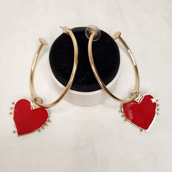 Sacred heart hoop earrings - Picture 1 of 5